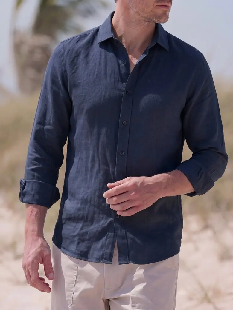 Camicia bianca in popeline facile da stirare