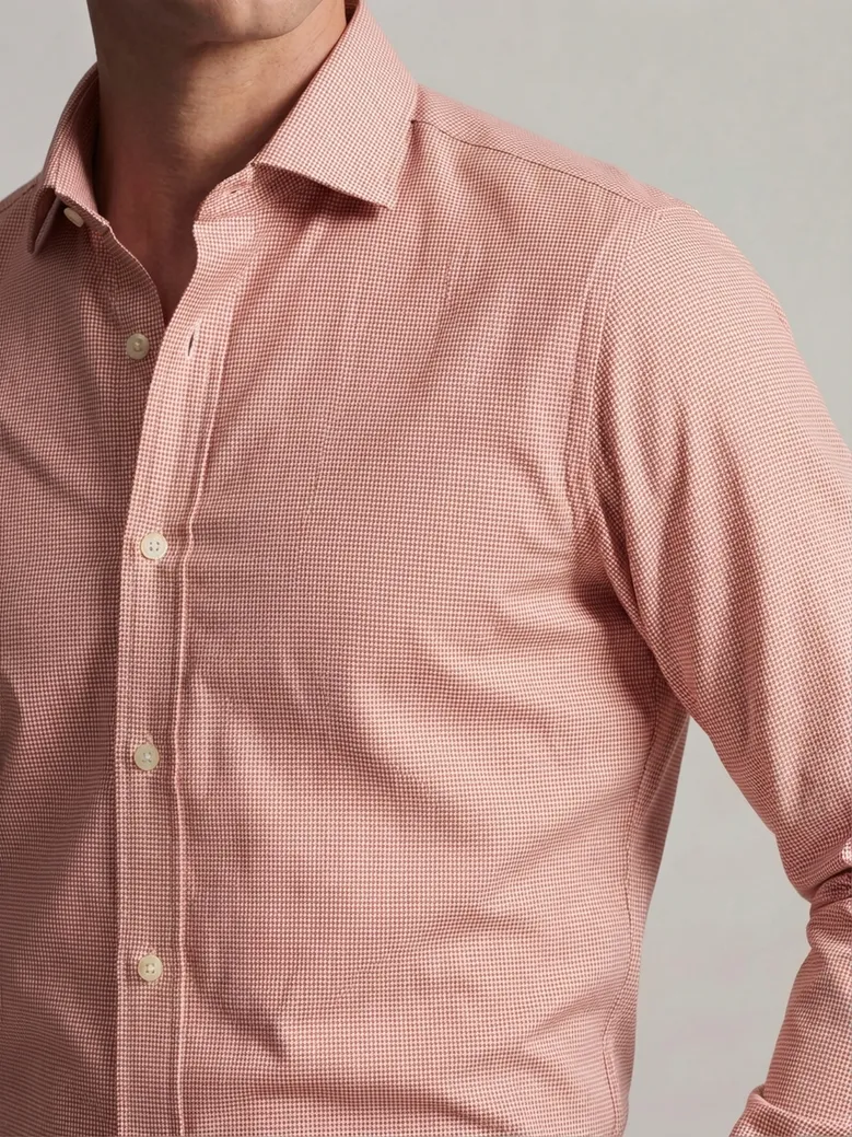 Camicia bianca in popeline facile da stirare