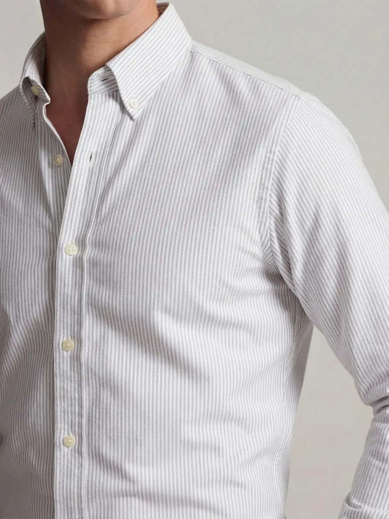 Camicia bianca in popeline facile da stirare
