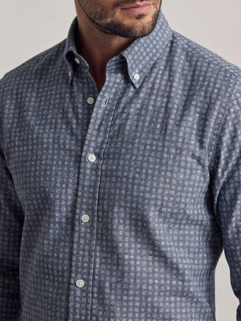 Camicia bianca in popeline facile da stirare