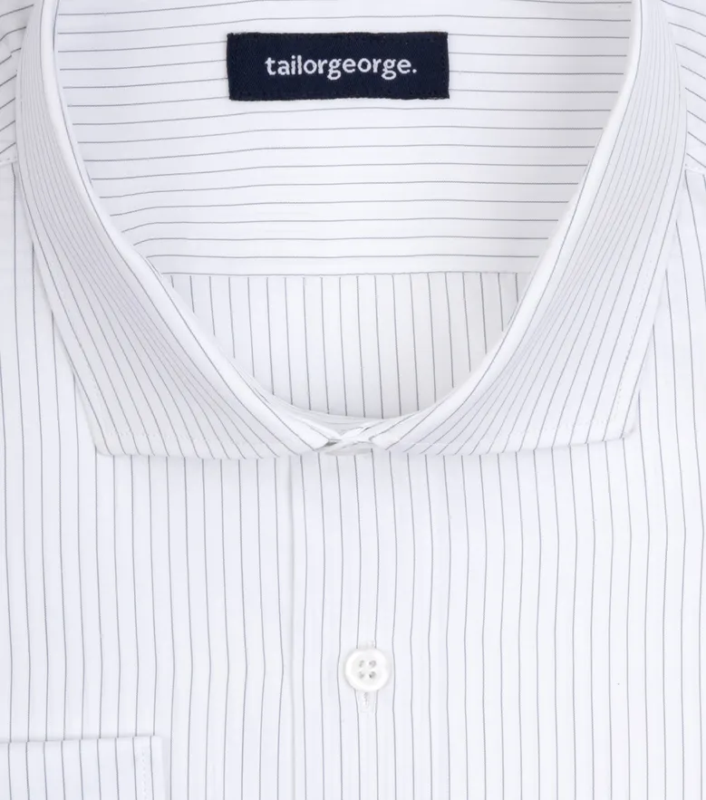 Camicia bianca in popeline facile da stirare