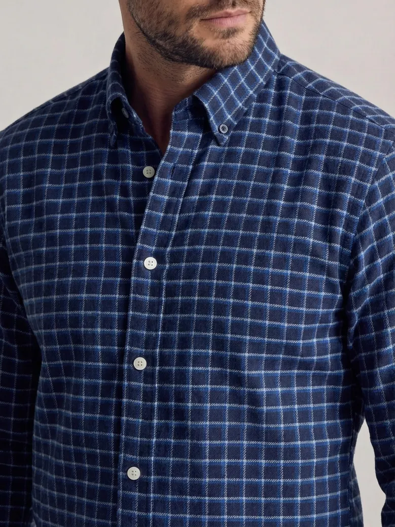 Camicia bianca in popeline facile da stirare