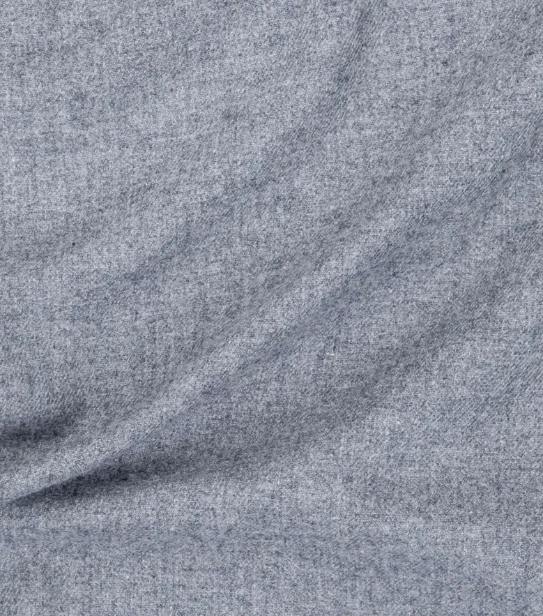 Camicia bianca in popeline facile da stirare