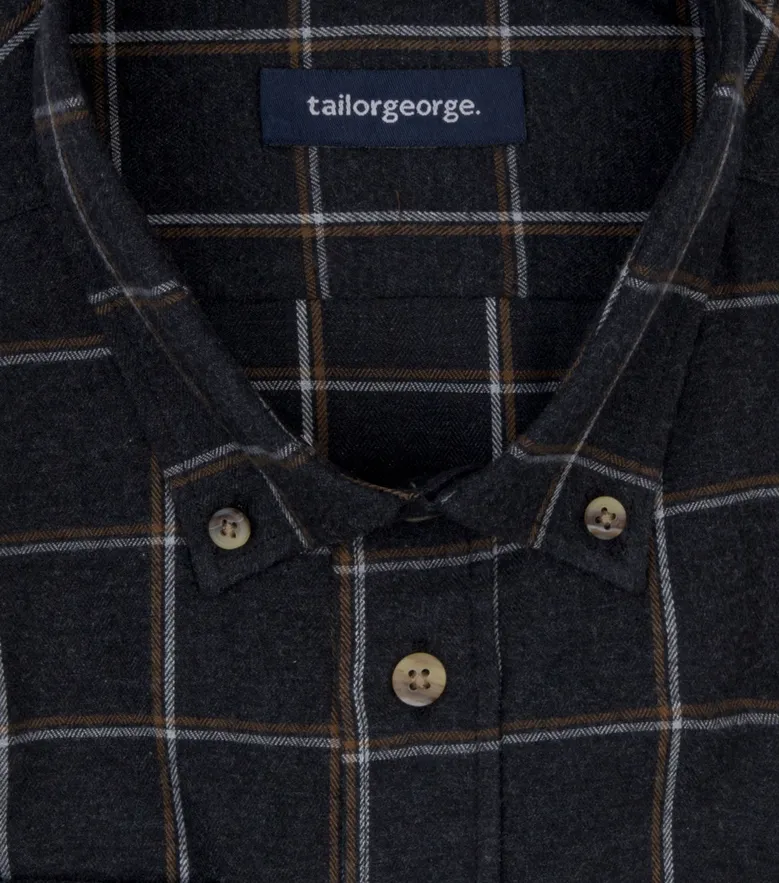 Camicia bianca in popeline facile da stirare