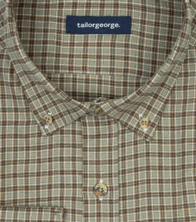 Camicia bianca in popeline facile da stirare