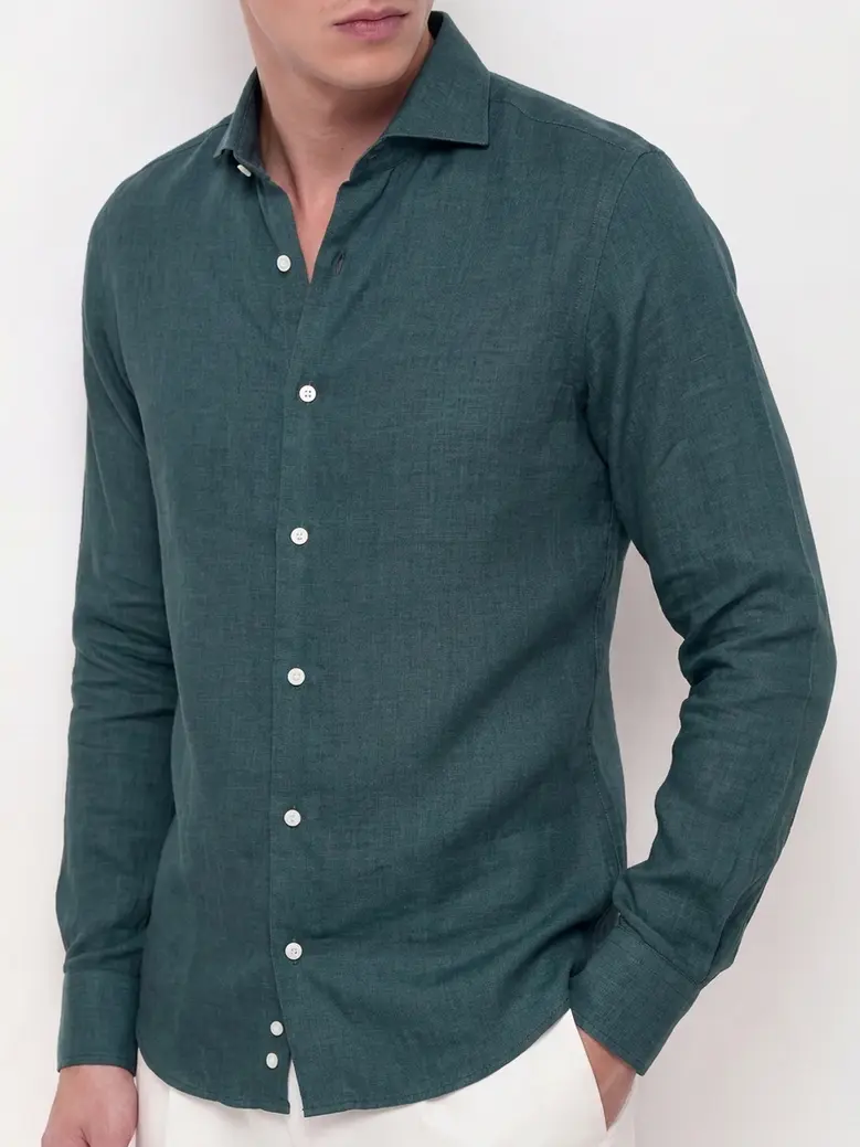 Camicia bianca in popeline facile da stirare