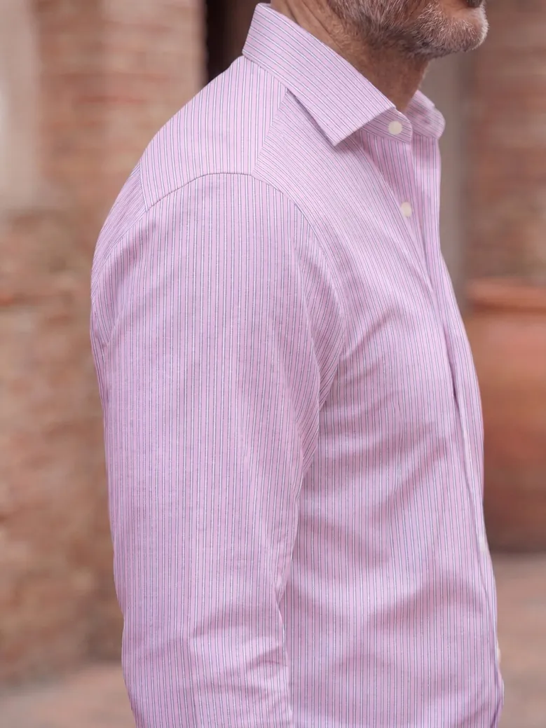 Camicia bianca in popeline facile da stirare