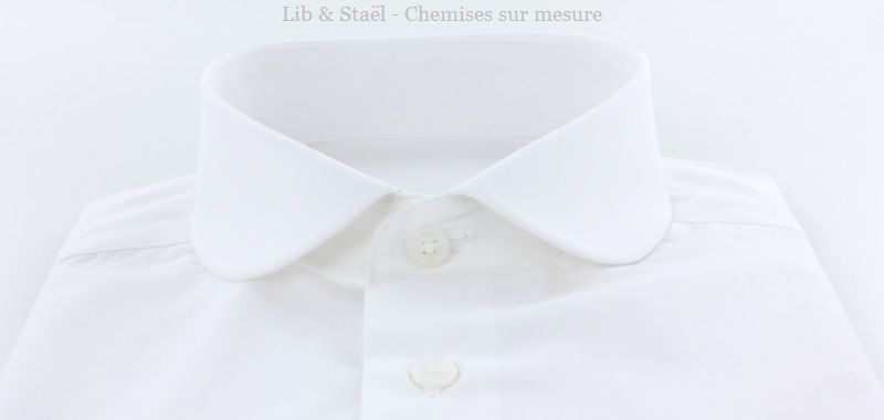 Camicia bianca in popeline facile da stirare
