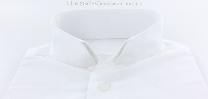 Camicia bianca in popeline facile da stirare