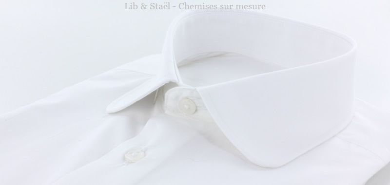 Camicia bianca in popeline facile da stirare
